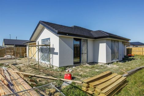 Photo of property in 39 Crossley Avenue, Woodend, 7610