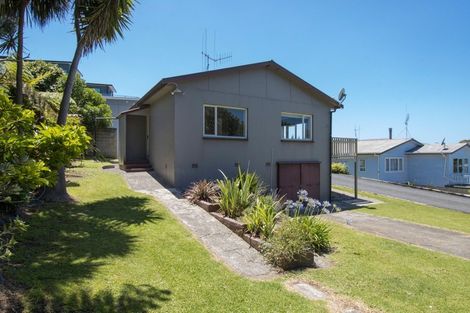 Photo of property in 41 The Crescent, Waihi Beach, 3611