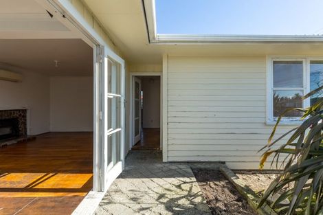 Photo of property in 97 Cameron Crescent, Masterton, 5810