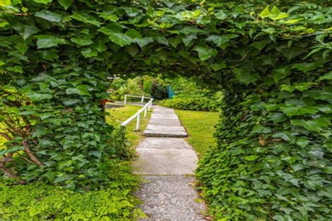 Photo of property in 17 Days Road, Lyttelton, 8082