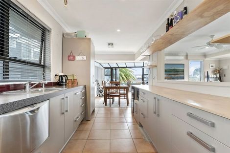 Photo of property in 7 Aberdeen Street, Mount Maunganui, 3116
