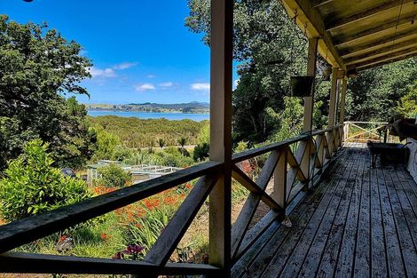 Photo of property in 192 West Coast Road, Kohukohu, 0491