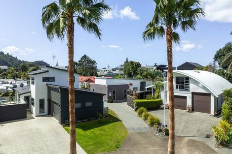 Photo of property in 12 Palm Grove, Waihi Beach, 3611