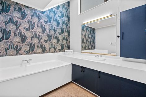 Photo of property in 1 Hamilton Avenue, Winton, 9720