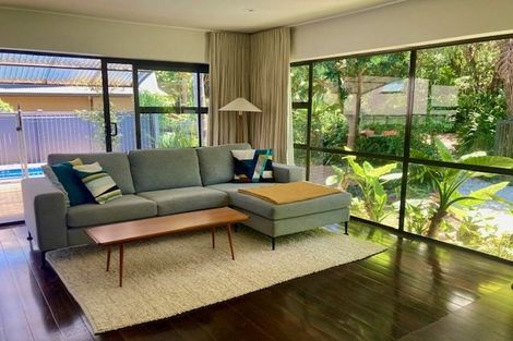 Photo of property in 1/37 Wolsley Avenue, Milford, Auckland, 0620