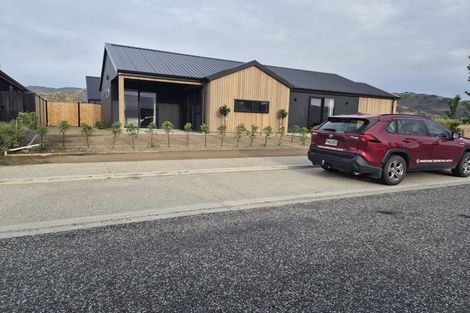 Photo of property in 14 Wooing Tree Avenue, Cromwell, 9310