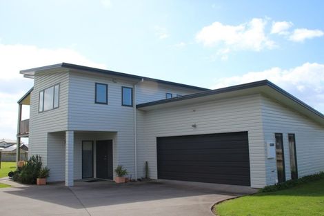 Photo of property in 10 Sea Vista, Athenree, Katikati, 3177