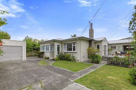 Photo of property in 5 Meadows Avenue, Waiwhetu, Lower Hutt, 5010