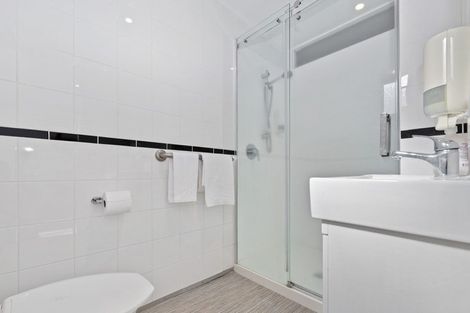 Photo of property in 21 Lake Road, Ohinemutu, Rotorua, 3010