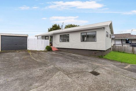 Photo of property in 1/12 Melleray Place, Randwick Park, Auckland, 2105