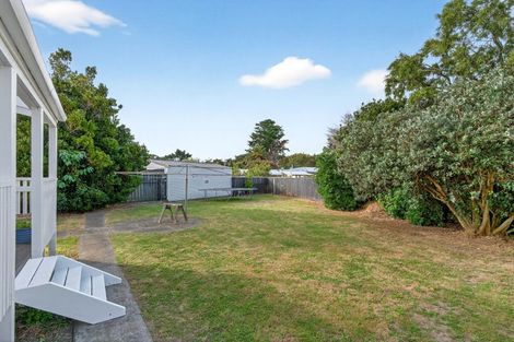 Photo of property in 19 Hardie Grove, Featherston, 5710