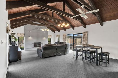 Photo of property in 7 Kowai Place, Amberley, 7410