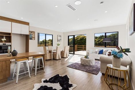 Photo of property in 1 Pae Lane, Flat Bush, Auckland, 2019