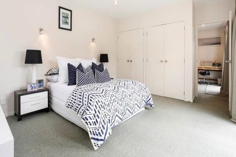 Photo of property in 57 The Terrace, Herald Island, Auckland, 0618