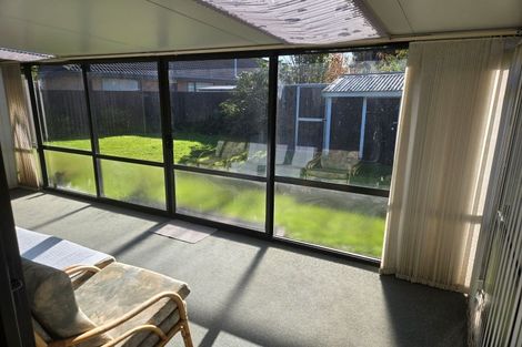 Photo of property in 4 Amdale Avenue, Broomfield, Christchurch, 8042