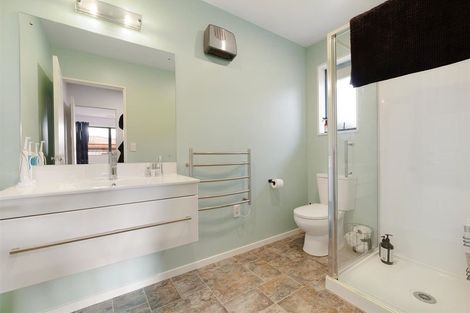 Photo of property in 13 Ash Avenue, Albert Town, Wanaka, 9305