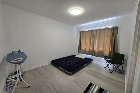Photo of property in 1/62 Cambridge Terrace, Papatoetoe, Auckland, 2025