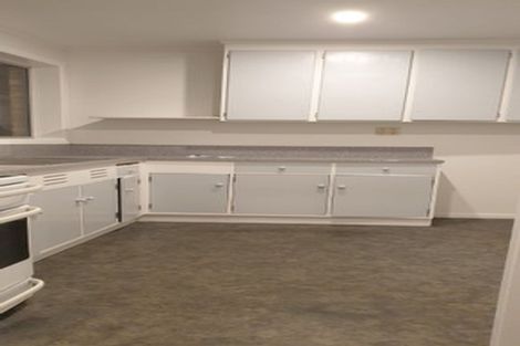 Photo of property in 9b Seaside Avenue, Waterview, Auckland, 1026