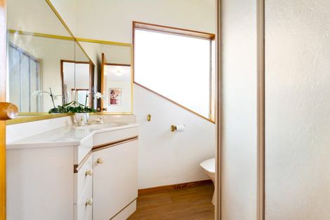 Photo of property in 36 Pataua Road North, Whareora, Whangarei, 0175