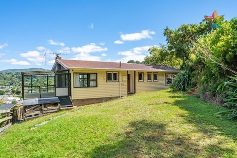 Photo of property in 51 Lowry Crescent, Stokes Valley, Lower Hutt, 5019