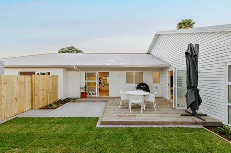 Photo of property in 85 Gravatt Road, Papamoa Beach, Papamoa, 3118