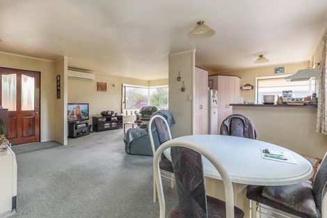 Photo of property in 7 Kirk Lane, Owhata, Rotorua, 3010