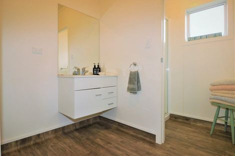 Photo of property in 43 Kon Tiki Road, Whiritoa, Whangamata, 3691