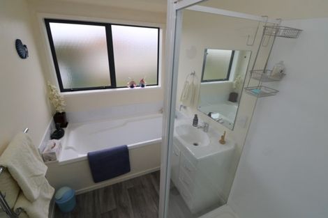 Photo of property in 1 Forbes Road, Foxton Beach, Foxton, 4815