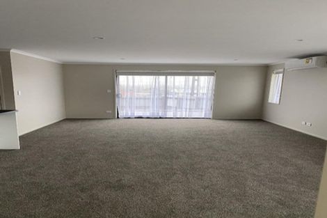Photo of property in 12a-b Hughson Street, Waitara, 4320