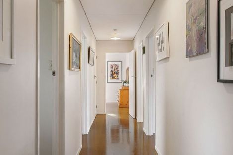 Photo of property in 11 Ngaio Lane, Charteris Bay, Lyttelton, 8971