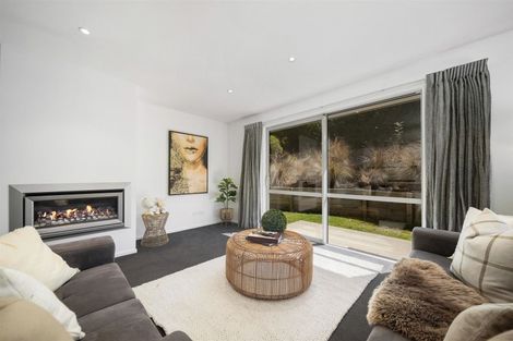 Photo of property in 22b Harrys Close, Arthurs Point, Queenstown, 9371
