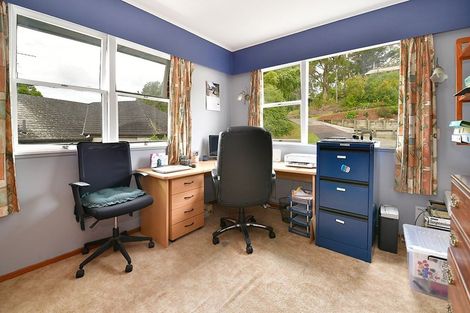 Photo of property in 14 Tawhana Crescent, Red Beach, 0932