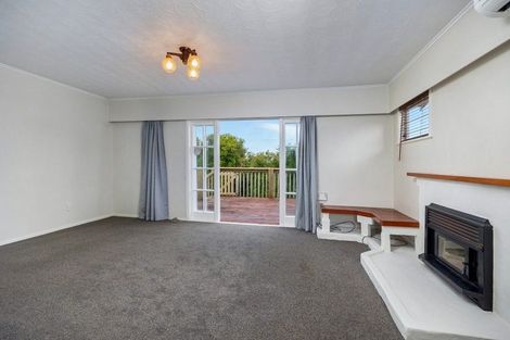 Photo of property in 21 Waitaki Street, Henderson, Auckland, 0612