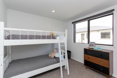 Photo of property in 32a Aubrey Street, New Plymouth, 4310