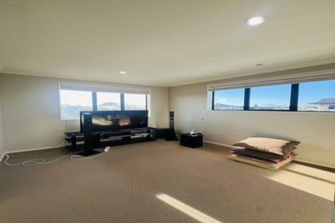 Photo of property in 46 Westpark Drive, Burnside, Christchurch, 8053