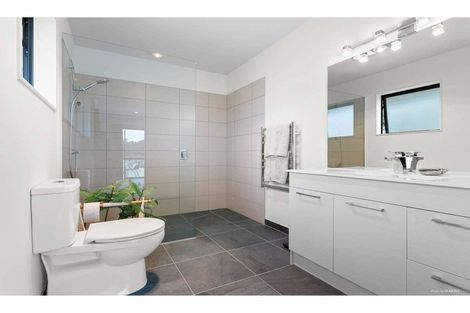 Photo of property in 109 Waitotara Drive, Waipapa, 0230