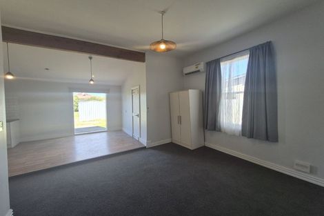 Photo of property in 94 Olliviers Road, Phillipstown, Christchurch, 8011