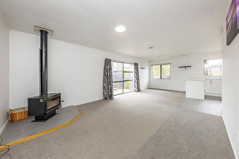 Photo of property in 3/13 Kirklow Place, Goodwood Heights, Auckland, 2105