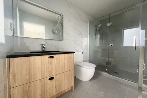 Photo of property in 7 Paretao Street, Massey, Auckland, 0614