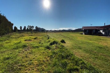 Photo of property in 104 Tara Road, Papamoa Beach, Papamoa, 3187