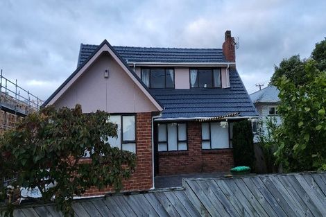 Photo of property in 48 Taikata Road, Te Atatu Peninsula, Auckland, 0610
