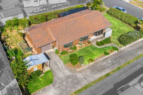 Photo of property in 25 Cromwell Drive, Fitzroy, Hamilton, 3206