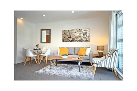 Photo of property in 7/2 Atarangi Road, Greenlane, Auckland, 1051