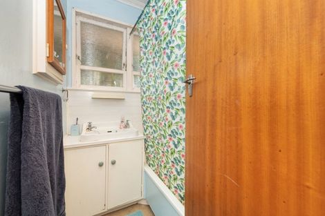 Photo of property in 17a Roderick Street, Otumoetai, Tauranga, 3110