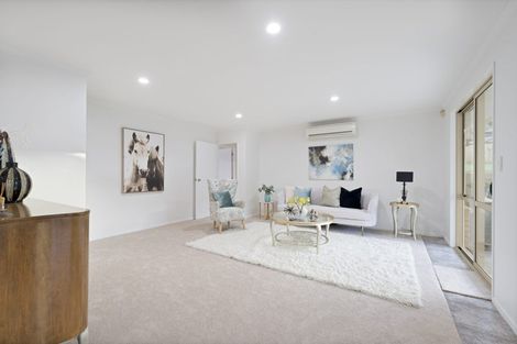 Photo of property in 38 Semillon Avenue, Henderson, Auckland, 0612