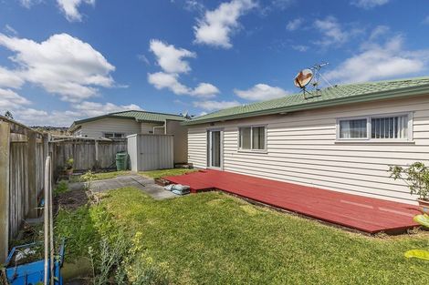 Photo of property in 1 Pohutukawa Grove, Titahi Bay, Porirua, 5022