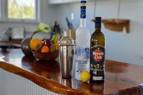 Photo of property in 114 Pacific Parade, Army Bay, Whangaparaoa, 0930