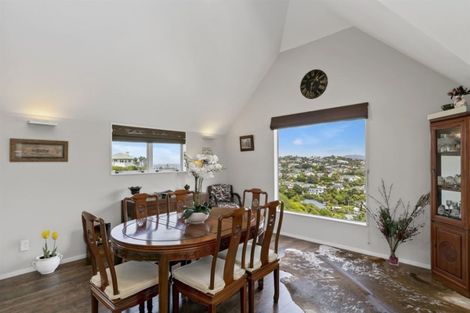 Photo of property in 7b Shortland Street, Khandallah, Wellington, 6035