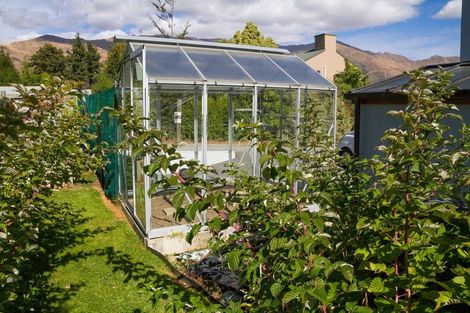 Photo of property in 22 Tenby Street, Wanaka, 9305