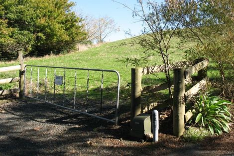 Photo of property in 223 Kimihia Road, Huntly, 3771